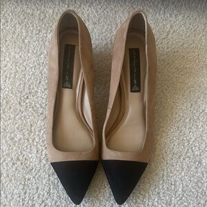 Steve Madden Women's Tan and Black Pumps